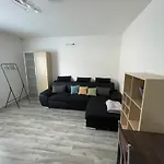 Apartment Komfortne Byvanie S Garazou Alebo Parkovanim