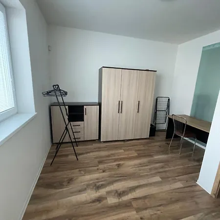 Komfortne Byvanie S Garazou - Parkovanim Zilina