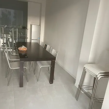 Komfortne Byvanie S Garazou Alebo Parkovanim *