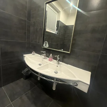 Komfortne Byvanie S Garazou Alebo Parkovanim * Žilina