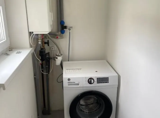 Komfortne Byvanie S Garazou Alebo Parkovanim アパート *