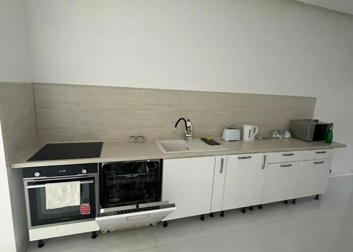 Komfortne Byvanie S Garazou Alebo Parkovanim